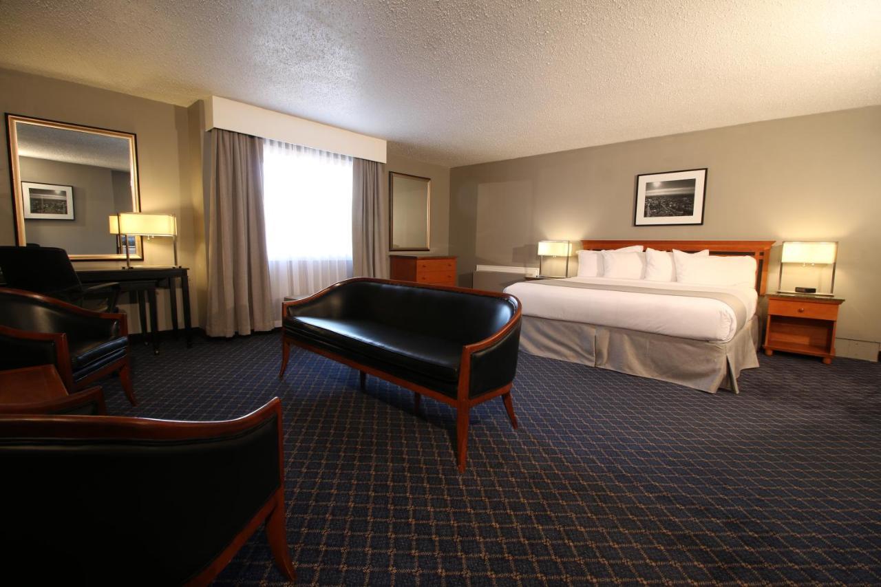 Clarion Pointe Hotell Medicine Hat Eksteriør bilde