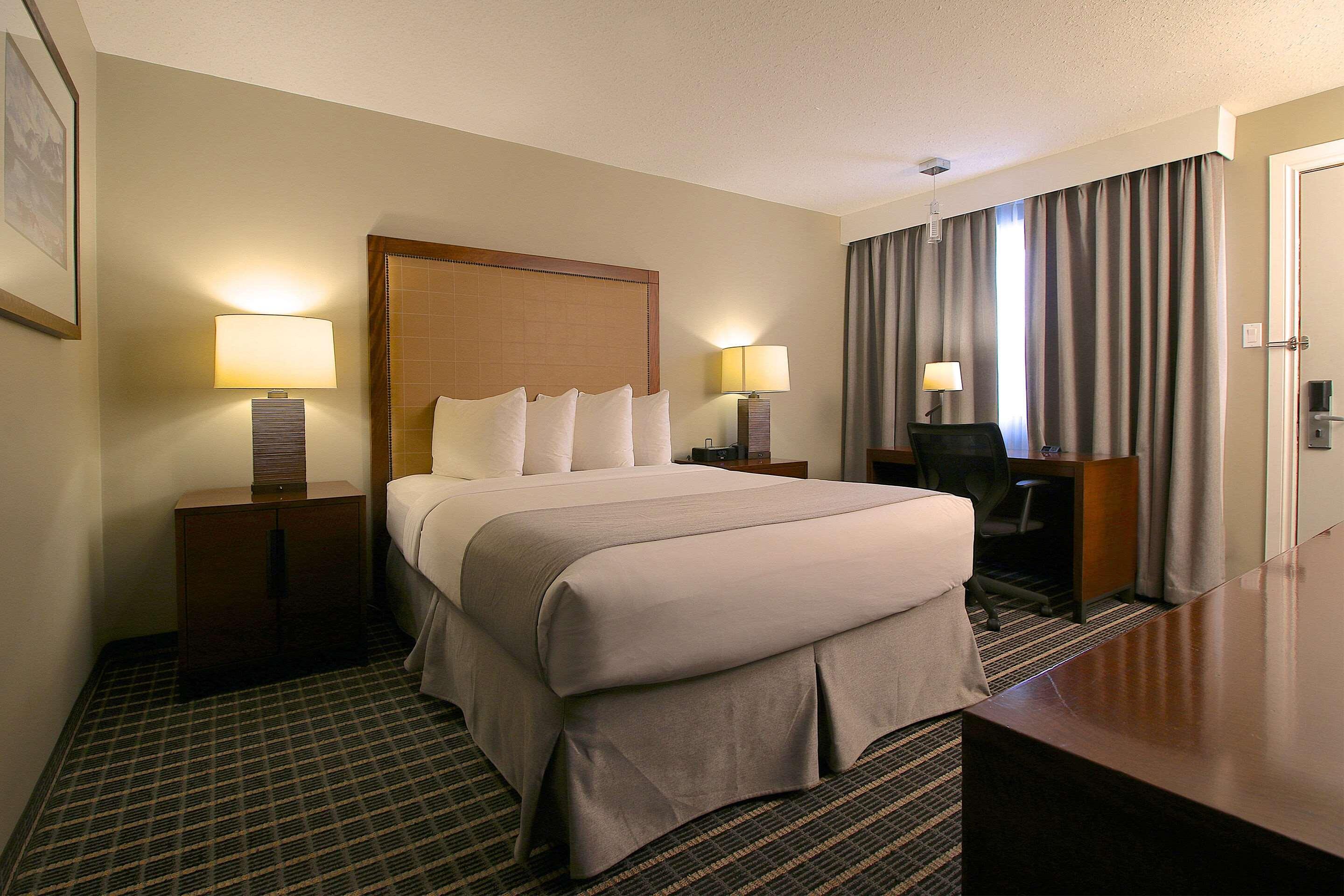 Clarion Pointe Hotell Medicine Hat Eksteriør bilde