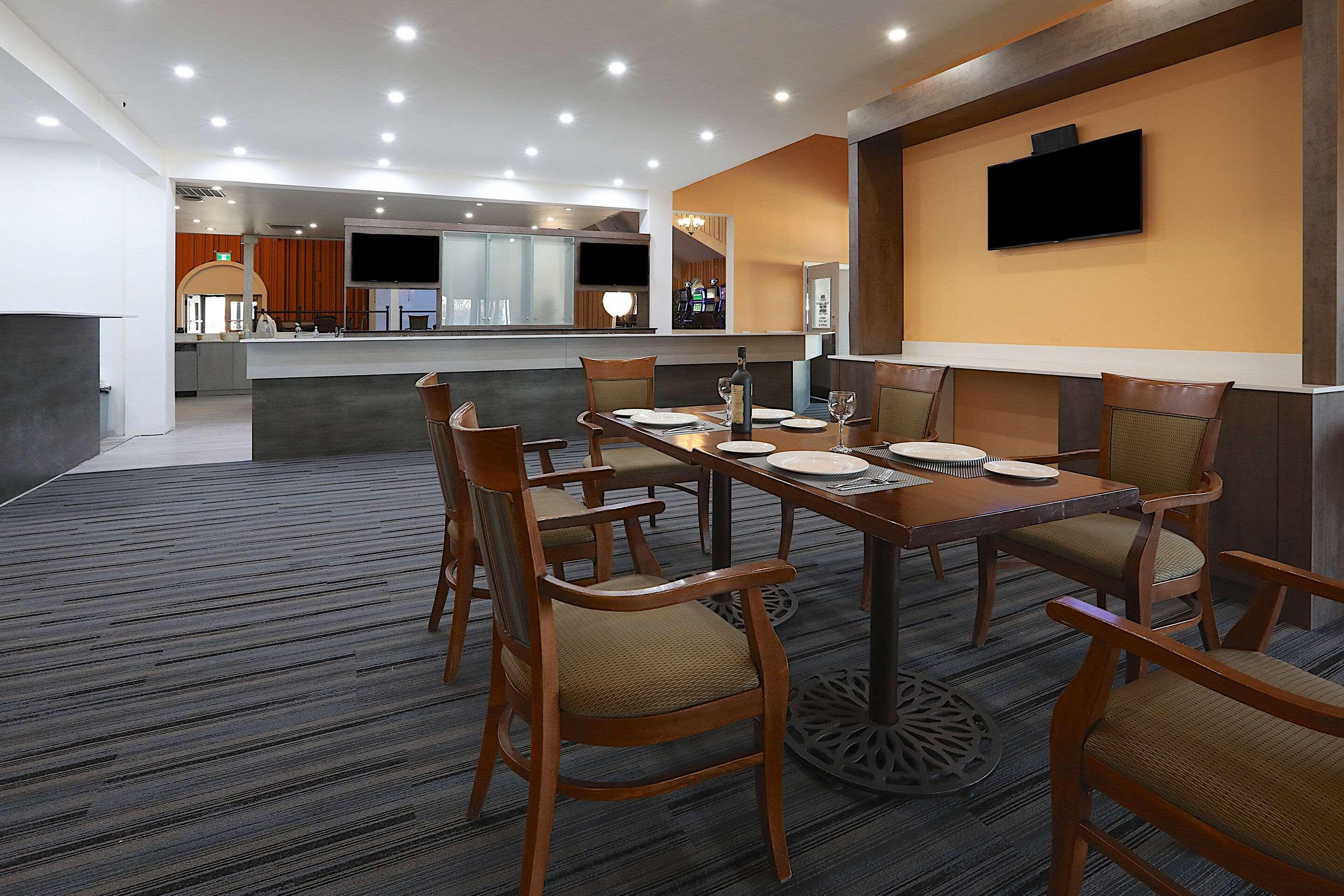 Clarion Pointe Hotell Medicine Hat Eksteriør bilde
