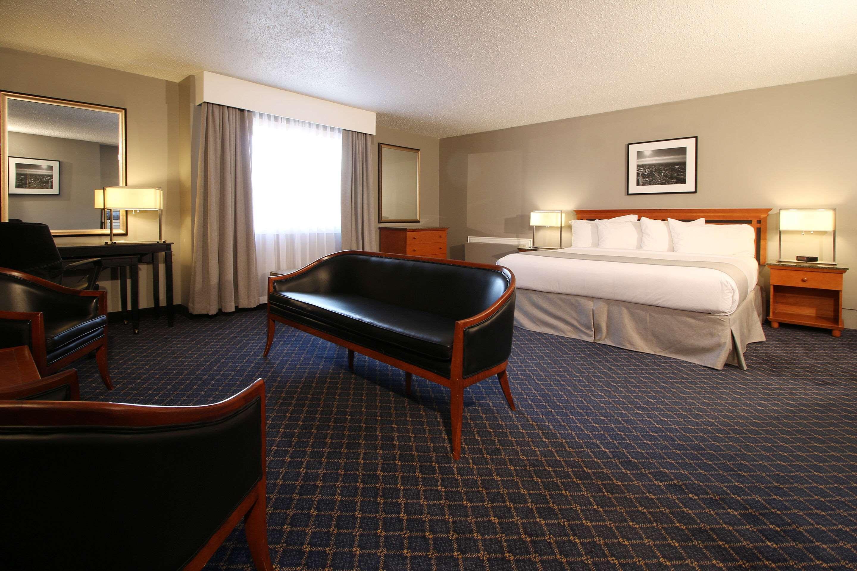 Clarion Pointe Hotell Medicine Hat Eksteriør bilde