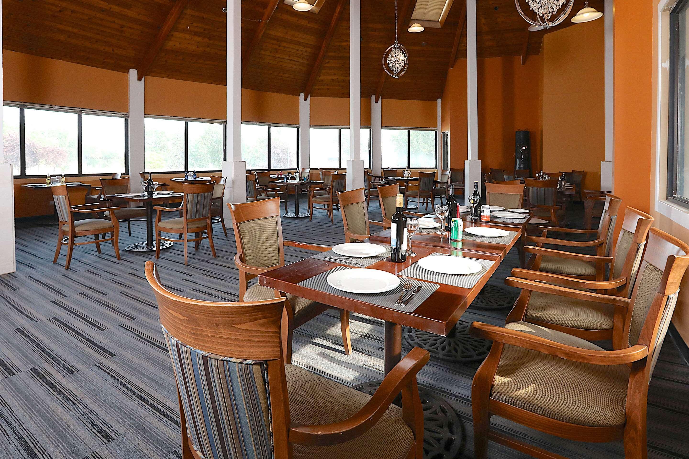 Clarion Pointe Hotell Medicine Hat Eksteriør bilde